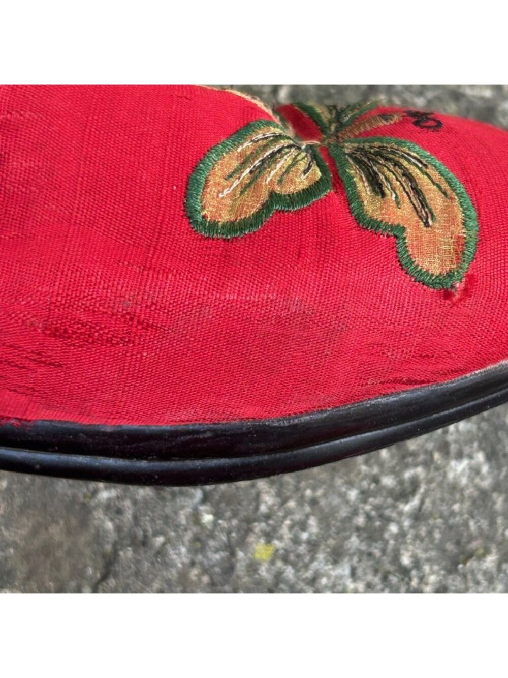 April Cornell Red Dragonfly Embroidered Slides Mules Size 39 - Picture 3 of 10